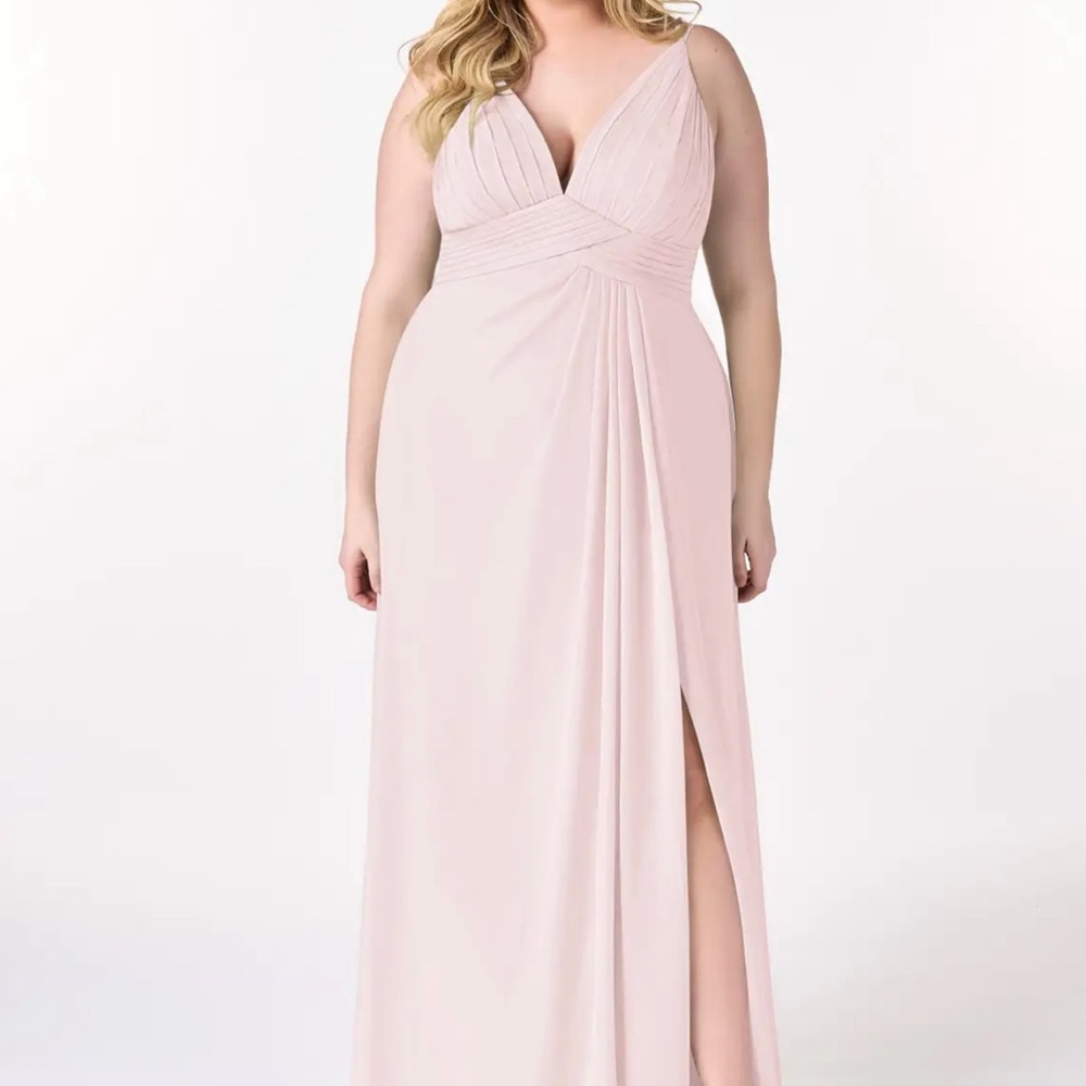 AZAZIE MAREN ALLURE
Blushing Pink A-Line V-Neck Lace Chiffon Dress